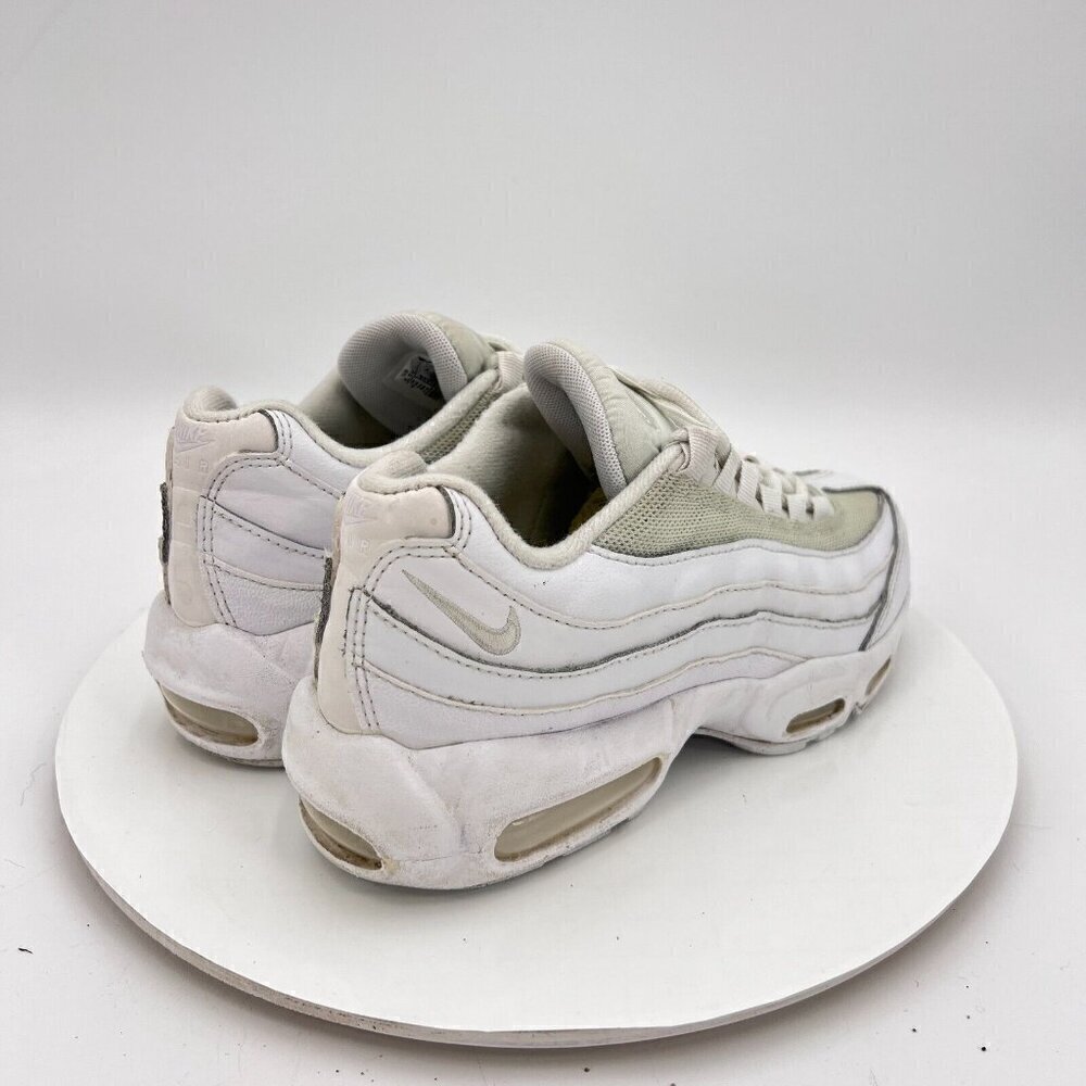 Nike Air Max 95 Recraft Youth Size 5.5Y Women 7 CJ3906-100 Triple White Shoes - Picture 5 of 14